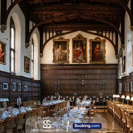 1 Bedroom City Centre Apartment Near The University And Bodleian Library By Spencer And Jackson Short Lets & Serviced Accommodation Oksford Zewnętrze zdjęcie