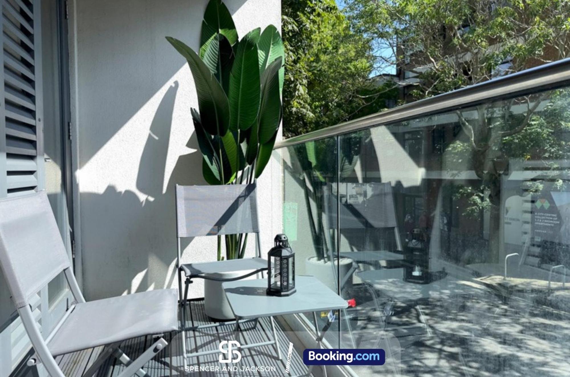 1 Bedroom City Centre Apartment Near The University And Bodleian Library By Spencer And Jackson Short Lets & Serviced Accommodation Oksford Zewnętrze zdjęcie