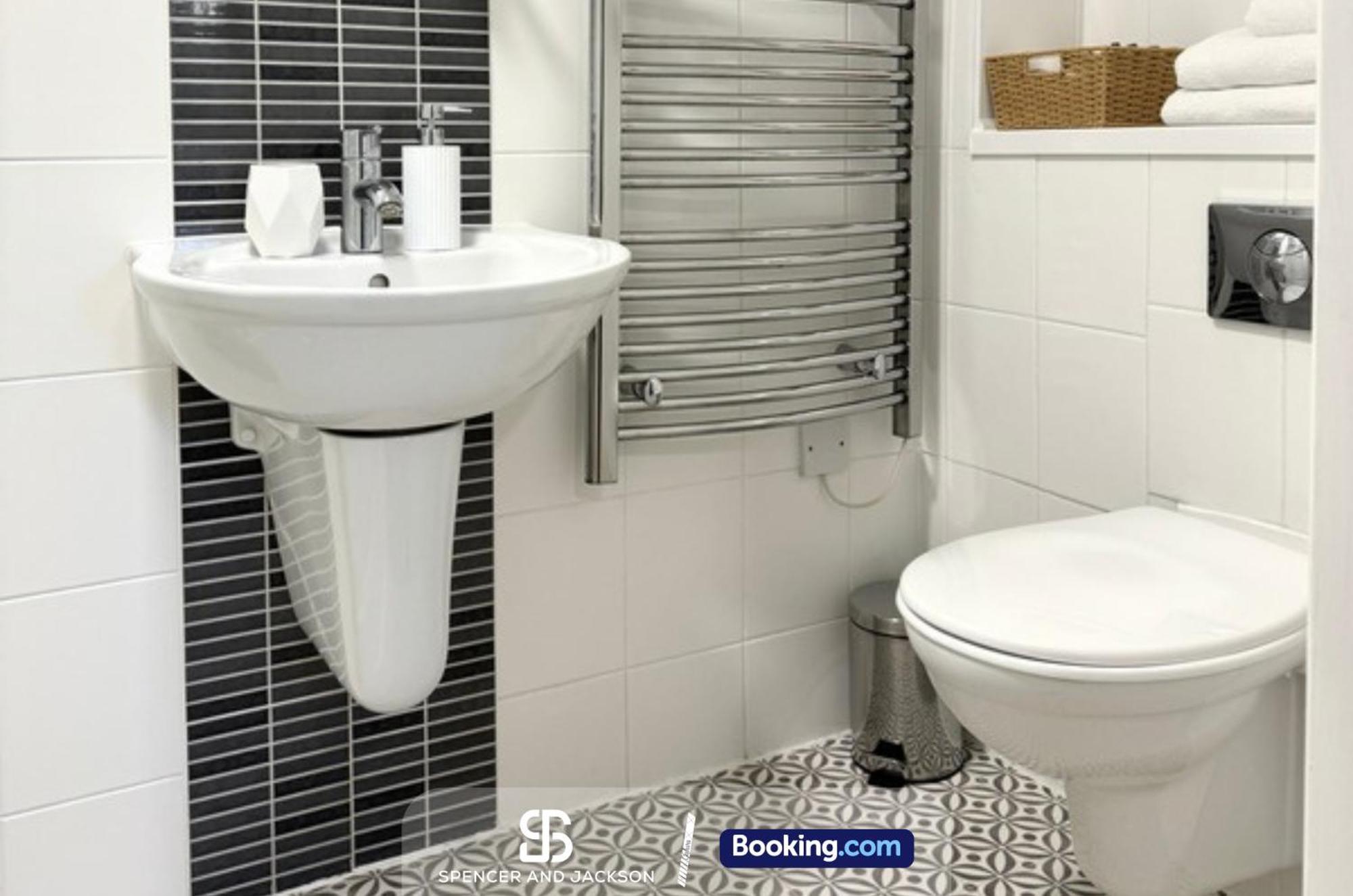 1 Bedroom City Centre Apartment Near The University And Bodleian Library By Spencer And Jackson Short Lets & Serviced Accommodation Oksford Zewnętrze zdjęcie