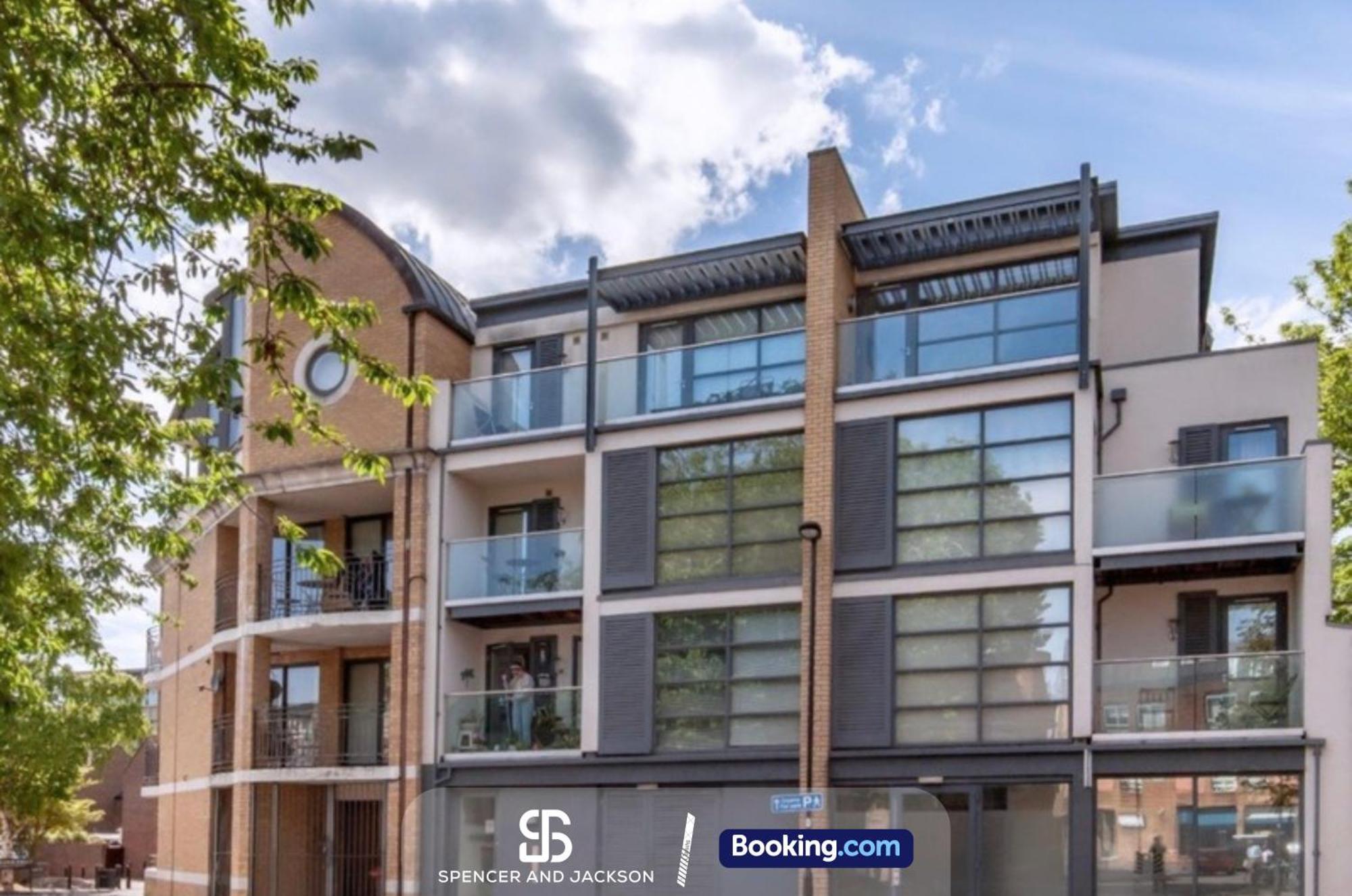 1 Bedroom City Centre Apartment Near The University And Bodleian Library By Spencer And Jackson Short Lets & Serviced Accommodation Oksford Zewnętrze zdjęcie